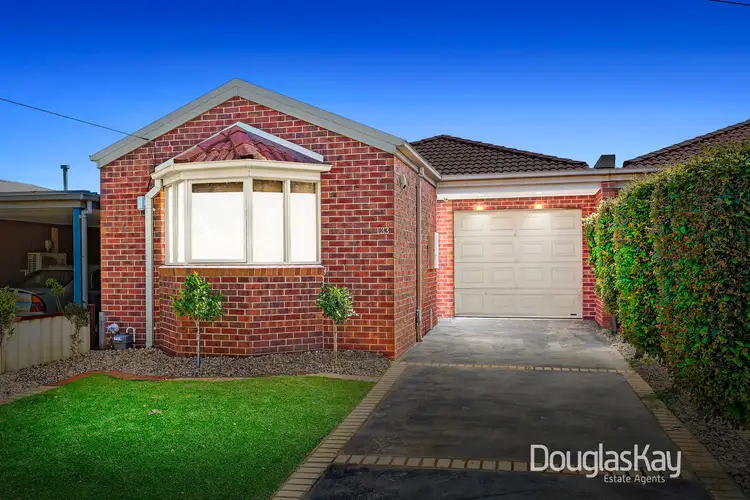 33 Bent Street, St Albans VIC 3021
