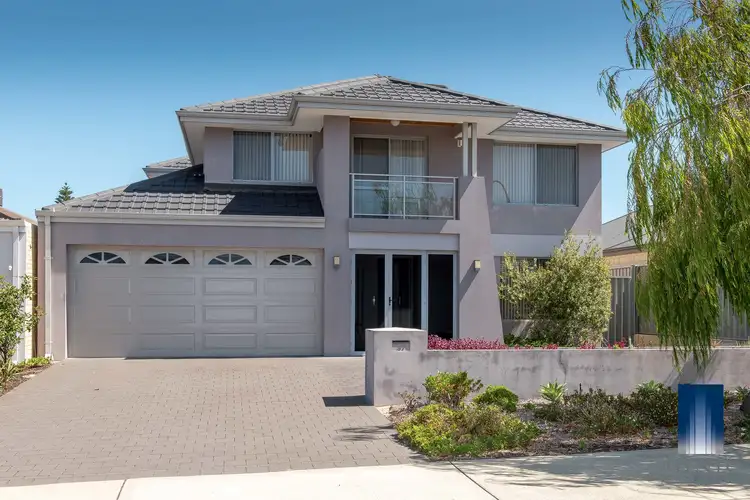 37 Ayer Road, Queens Park WA 6107