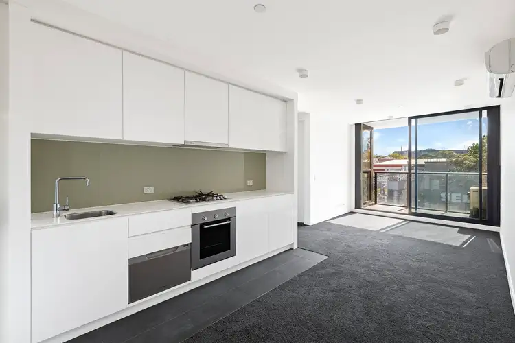 Second view of Homely apartment listing, 302/162 Rosslyn Street, West Melbourne VIC 3003