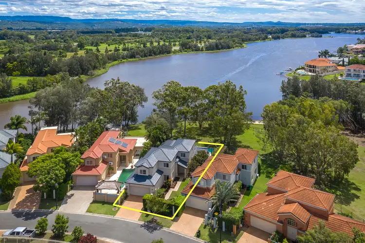 66 Martingale Circuit, Clear Island Waters QLD 4226