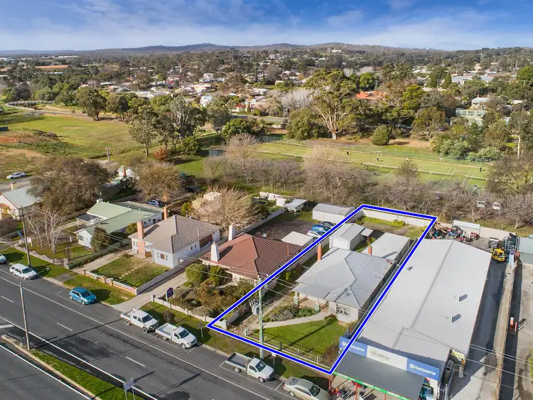 86 Forest Street, Castlemaine VIC 3450