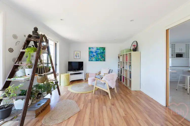 Fifth view of Homely house listing, 17 Cumpston Place, Macgregor ACT 2615