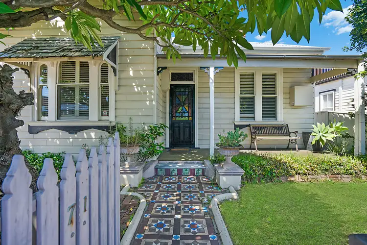 71 Glebe Road, The Junction NSW 2291