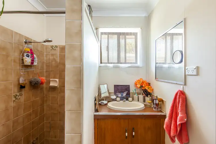 Seventh view of Homely semi-detached listing, 1 & 2/37 Holberton Street, Rockville QLD 4350