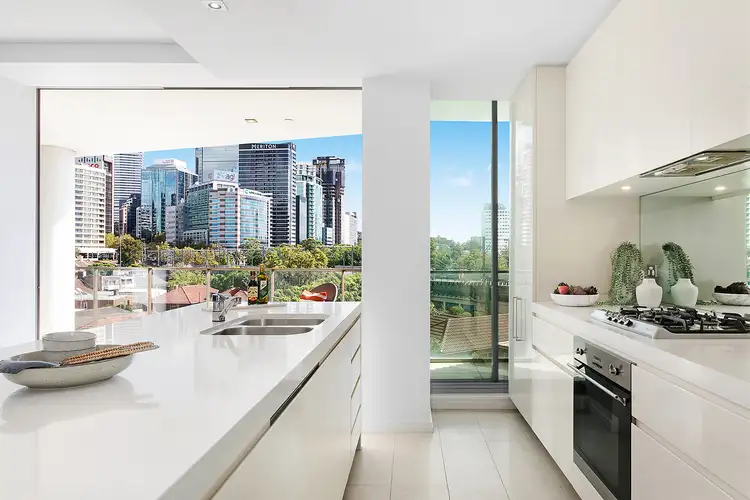 Fourth view of Homely apartment listing, 403/118 Alfred Street, Milsons Point NSW 2061