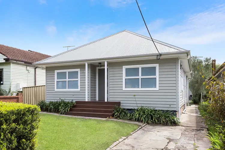 301 Taren Point Road, Caringbah NSW 2229