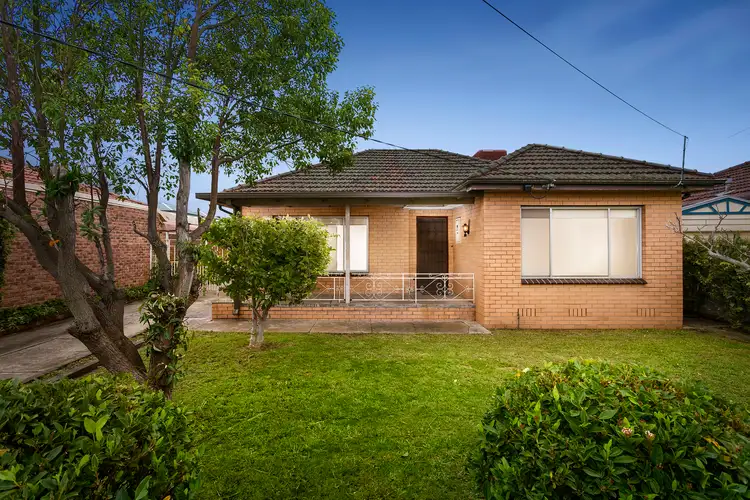 4 Patience Street, Hadfield VIC 3046