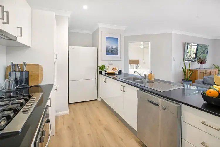 Third view of Homely apartment listing, 15/8 Croydon Street, Cronulla NSW 2230
