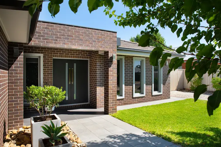 Second view of Homely house listing, 5 Hanover Place, Strathfieldsaye VIC 3551