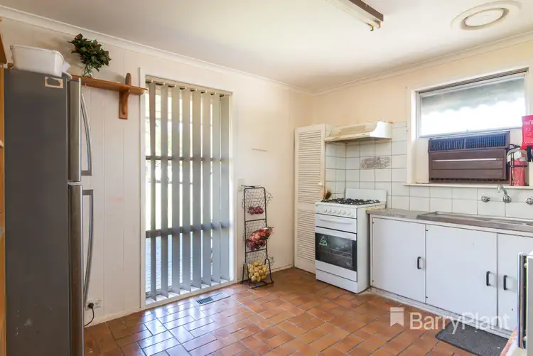 Fifth view of Homely house listing, 9 Hastings Crescent, Broadmeadows VIC 3047