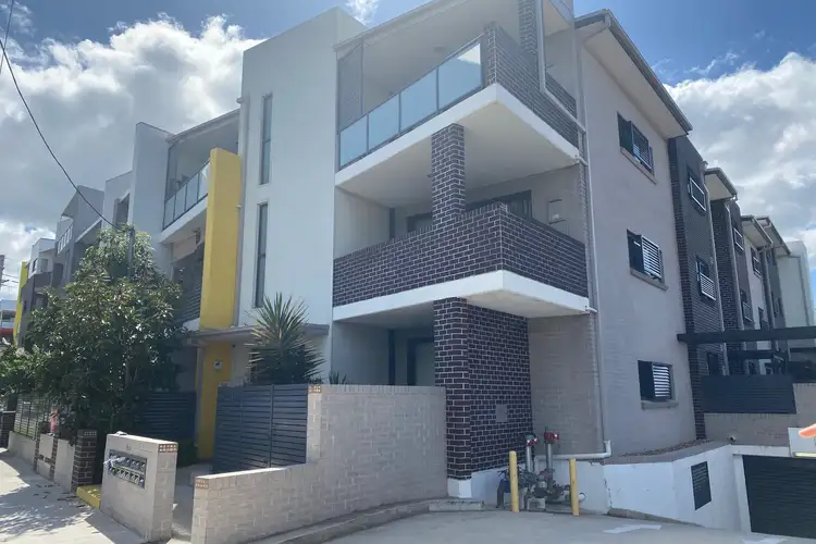 10/284 Railway Terrace