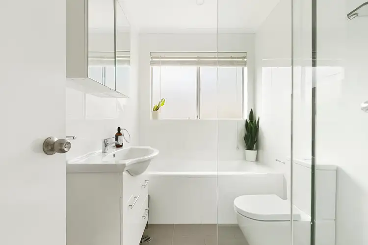 Sixth view of Homely unit listing, 6/37 Lismore Avenue, Dee Why NSW 2099