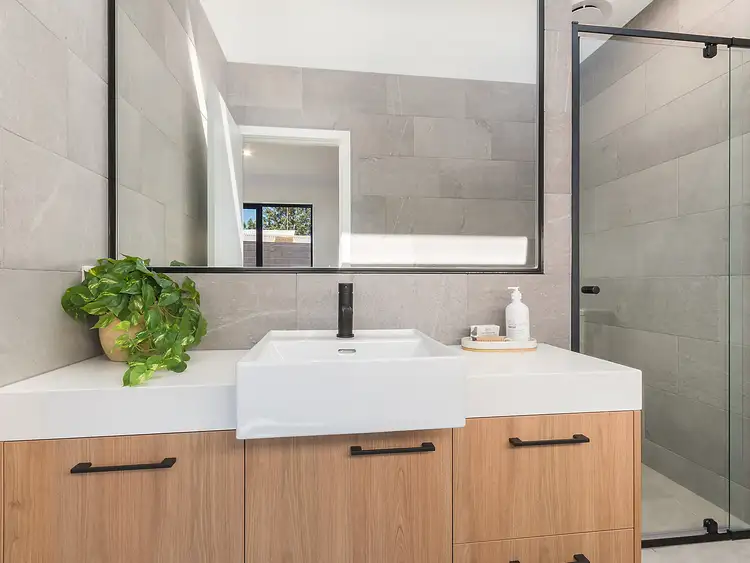 Fifth view of Homely townhouse listing, 4/114 South Valley Road, Highton VIC 3216
