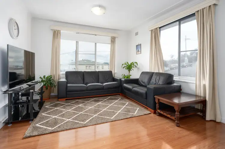Fifth view of Homely unit listing, 4/1 Mosbri Crescent, The Hill NSW 2300