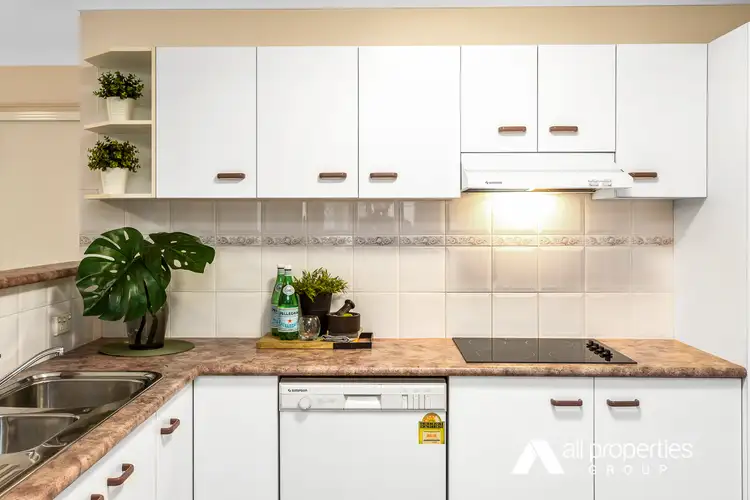 Sixth view of Homely house listing, 3 Spring Close, Calamvale QLD 4116