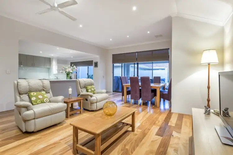 1/62 Thelma Street, Como WA 6152