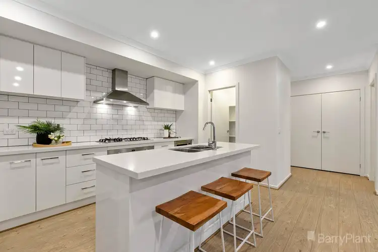 Sixth view of Homely house listing, 33 Kiama Street, Officer VIC 3809