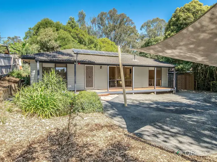 11 Joffre Parade, Cockatoo VIC 3781