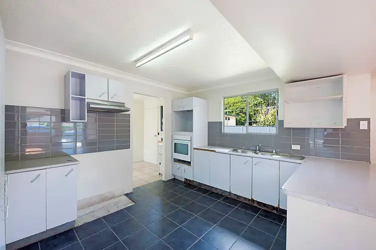 Fifth view of Homely house listing, 18 Merauke Avenue, Palm Beach QLD 4221