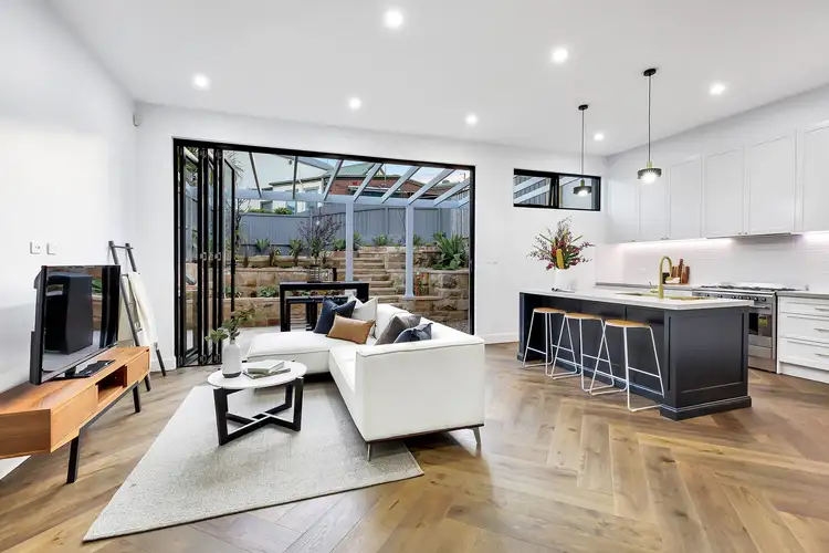 10 Ennis Street, Balmain NSW 2041