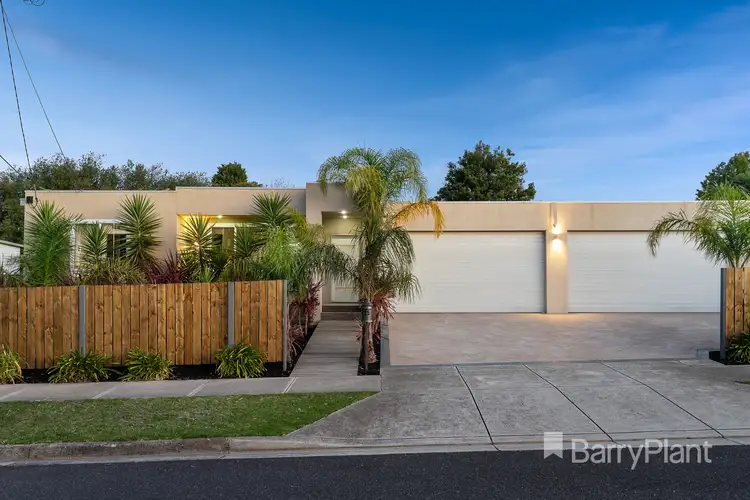 25 Hedge End Road, Mitcham VIC 3132