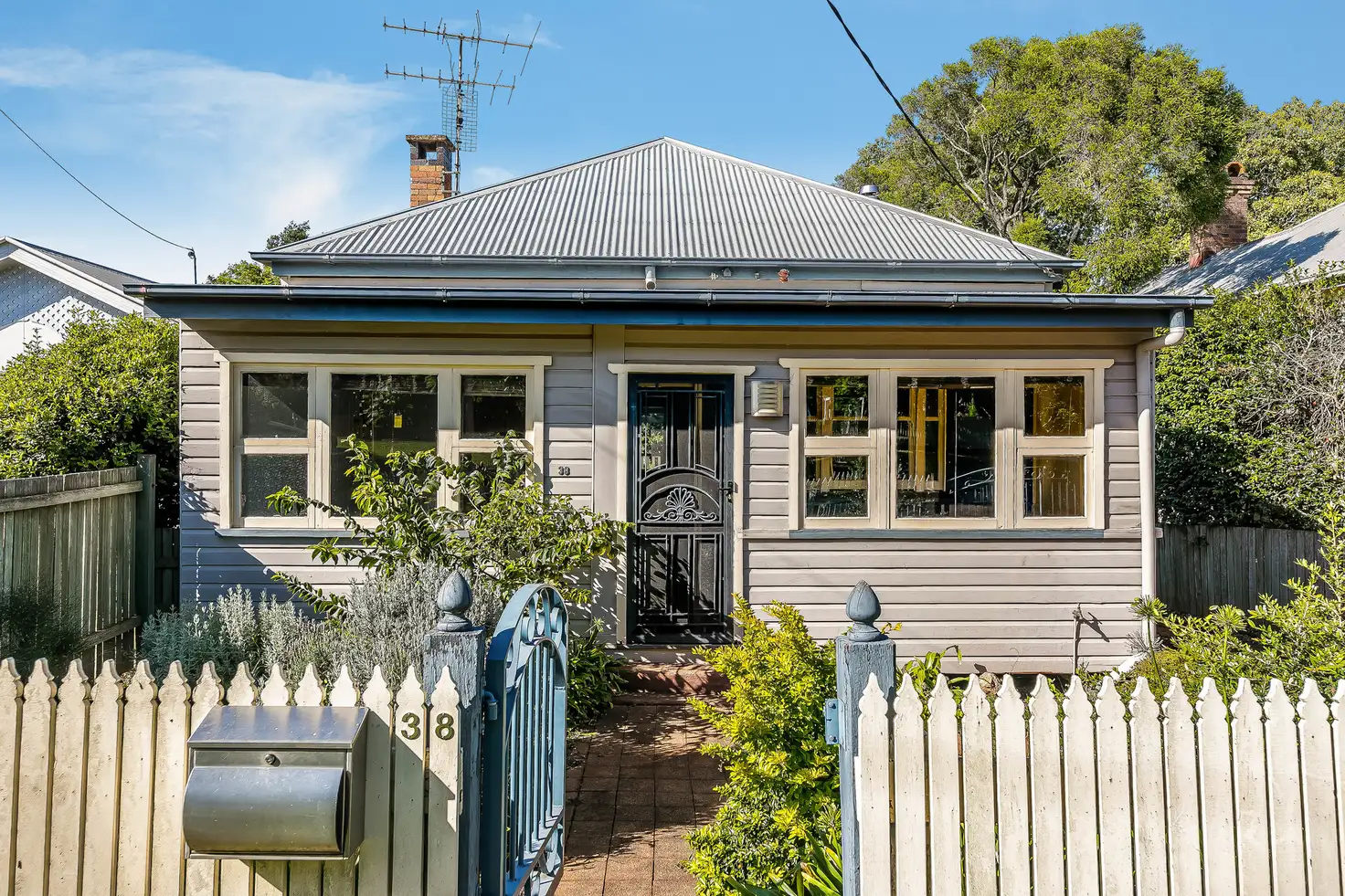 Main view of Homely house listing, 38 Rhyde Street, Mount Lofty QLD 4350