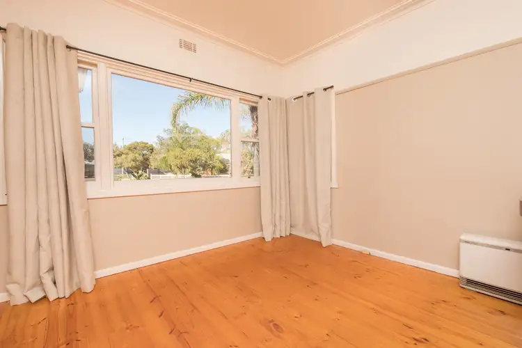 Fifth view of Homely house listing, 2 River Parade, Mildura VIC 3500