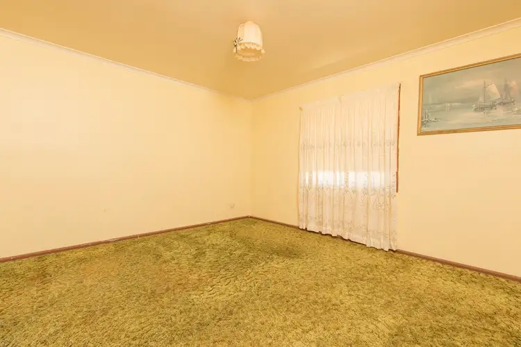 Fifth view of Homely house listing, 5 Gum Street, Red Cliffs VIC 3496