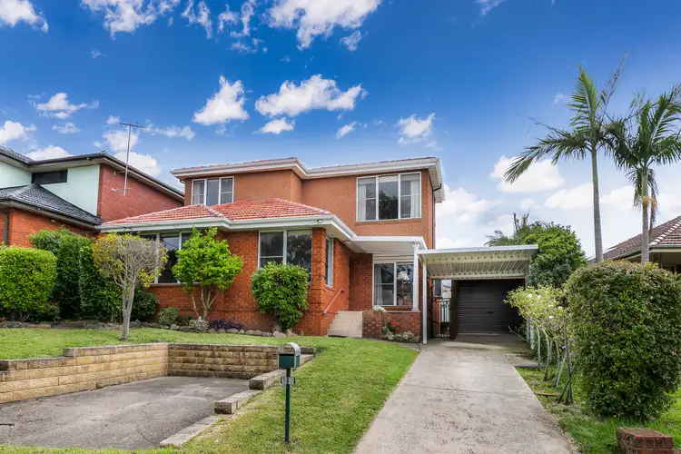 28 Cripps Avenue, Kingsgrove NSW 2208
