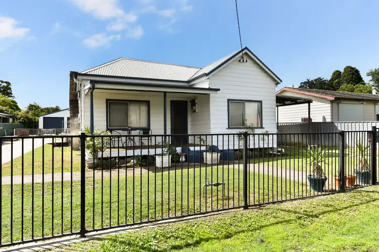 25 Fourth Street, Weston NSW 2326