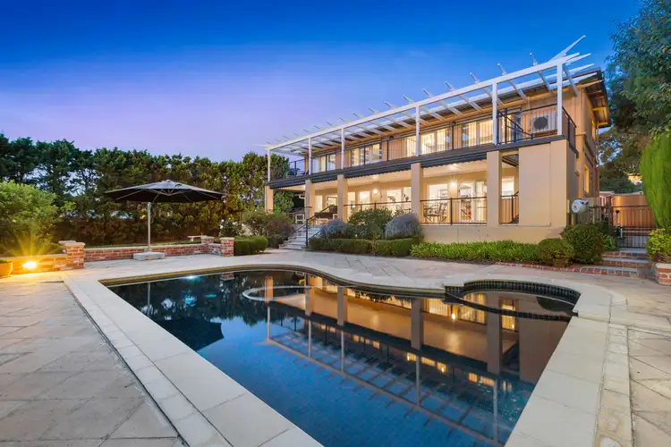 5 Koornalla Crescent, Mount Eliza VIC 3930