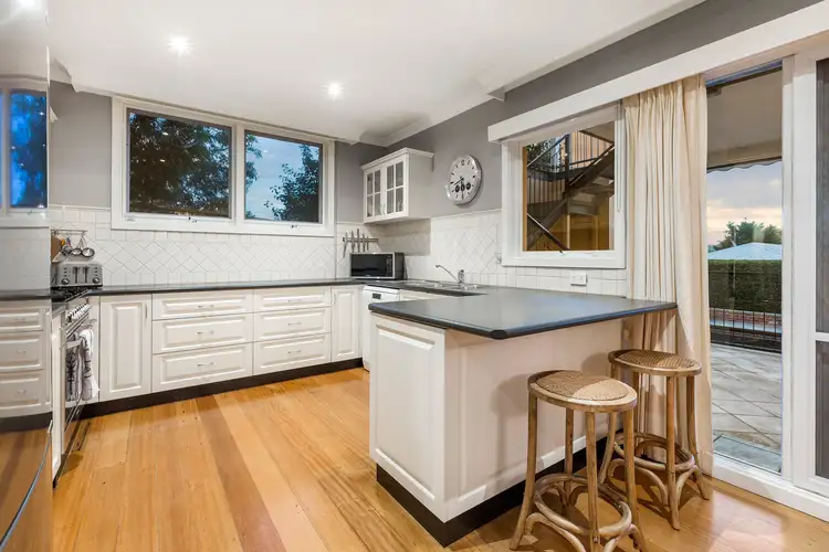 Sixth view of Homely house listing, 5 Koornalla Crescent, Mount Eliza VIC 3930