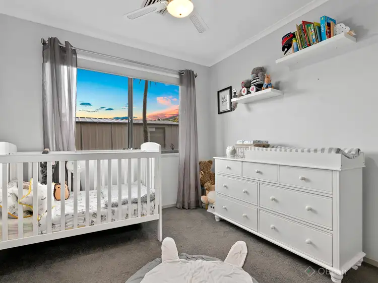 Sixth view of Homely house listing, 3 Eleanore Crescent, Hallam VIC 3803