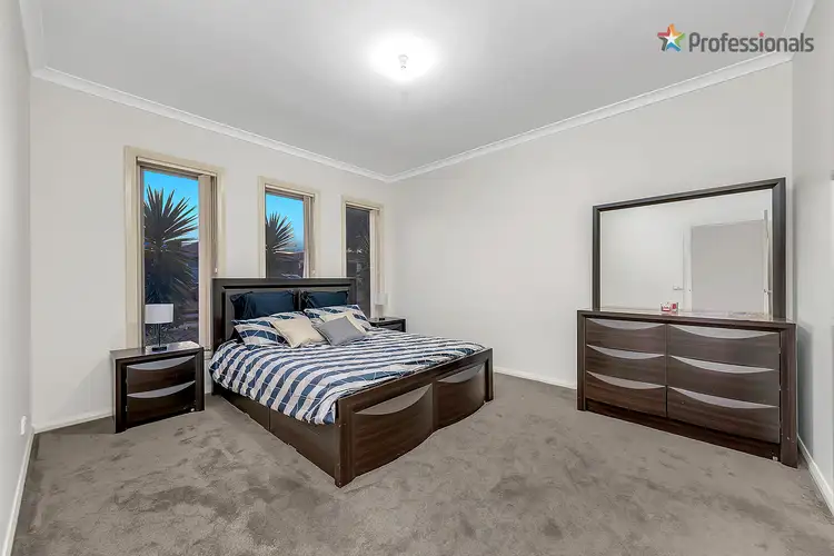 Fifth view of Homely house listing, 10 West Highland Drive, Burnside Heights VIC 3023
