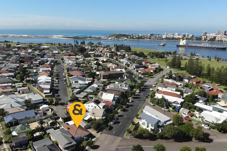 Fifth view of Homely house listing, 32 Fullerton Street, Stockton NSW 2295
