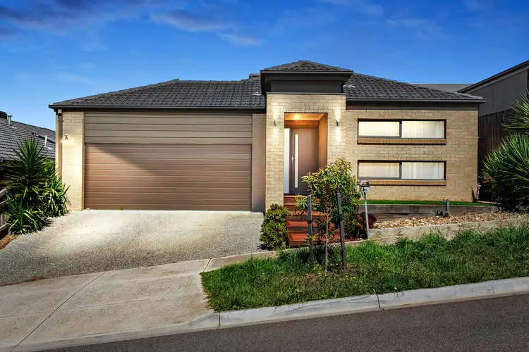 19 Altitude Drive, Doreen VIC 3754