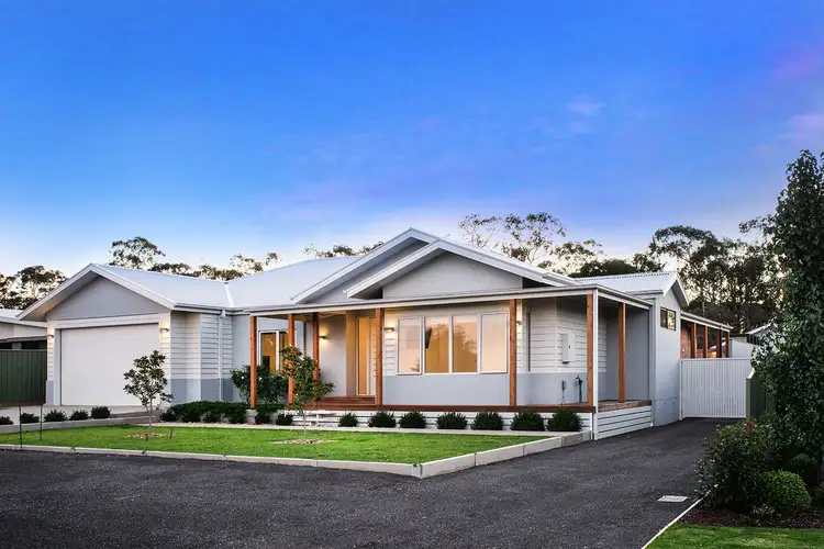 Sixth view of Homely house listing, 5 La Valla Court, Junortoun VIC 3551