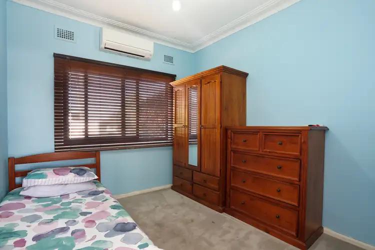 Fifth view of Homely house listing, 402 Seven Hills Road, Seven Hills NSW 2147
