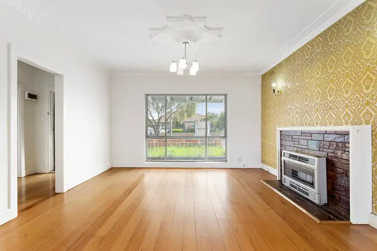 Fifth view of Homely house listing, 27 Richards Street, Lalor VIC 3075