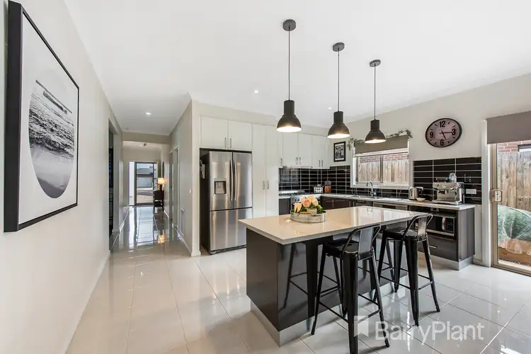 14 Kalamunda Court, Harkness VIC 3337