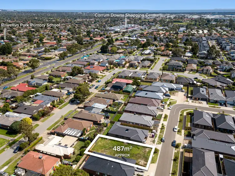 64 Songlark Crescent, Carrum Downs VIC 3201