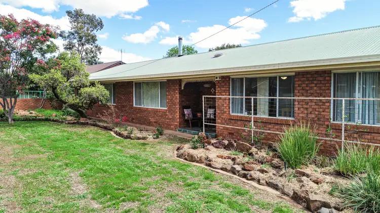 11 Hammond Street, Dubbo NSW 2830