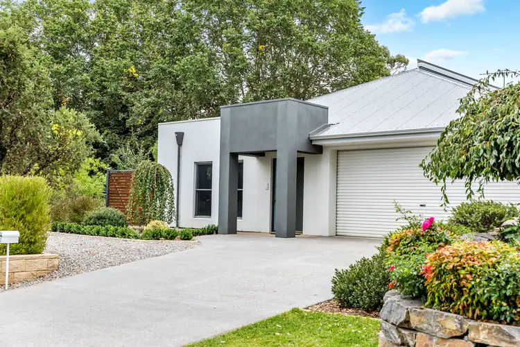 3 St Marks Drive, Woodside SA 5244