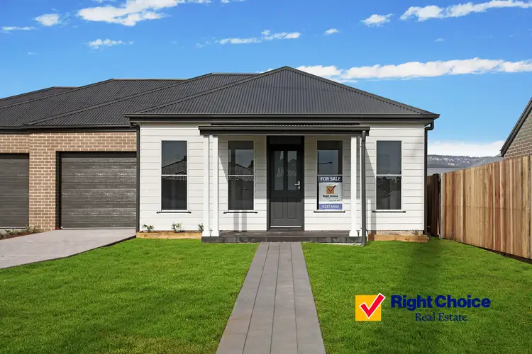 2/32 Balmoral Parade, Tullimbar NSW 2527