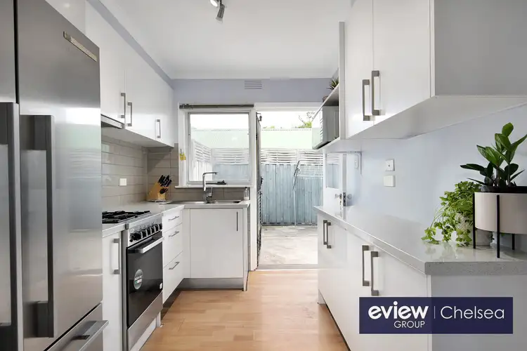 Third view of Homely unit listing, 2/37 Broadway, Bonbeach VIC 3196