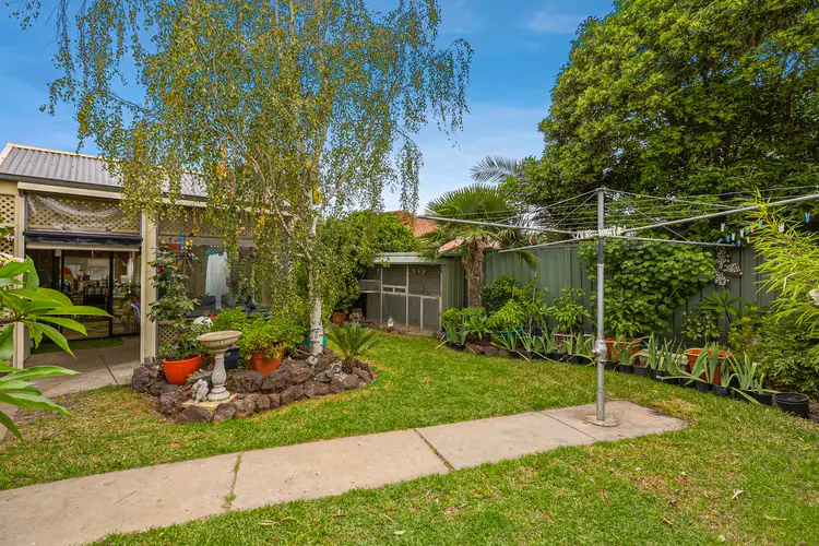 Sixth view of Homely house listing, 2 Wimmera Crescent, Keilor Downs VIC 3038