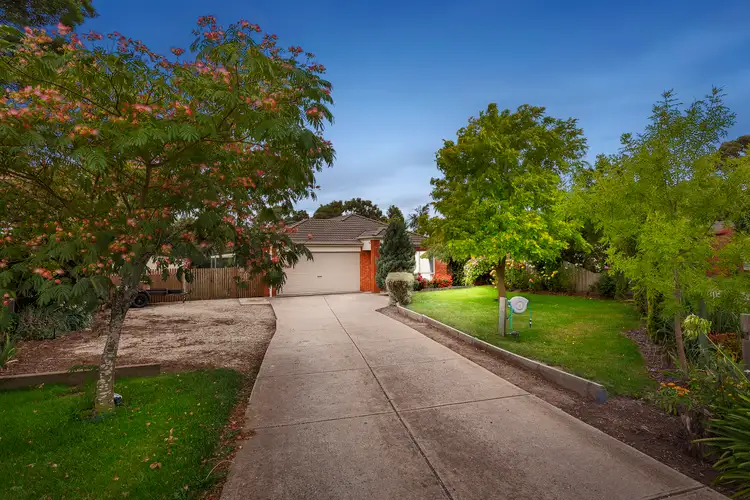 48 Dalray Crescent, New Gisborne VIC 3438