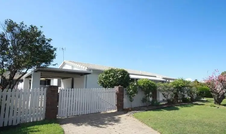Main view of Homely semi-detached listing, 2/21 Caldwell Street, Golden Beach QLD 4551