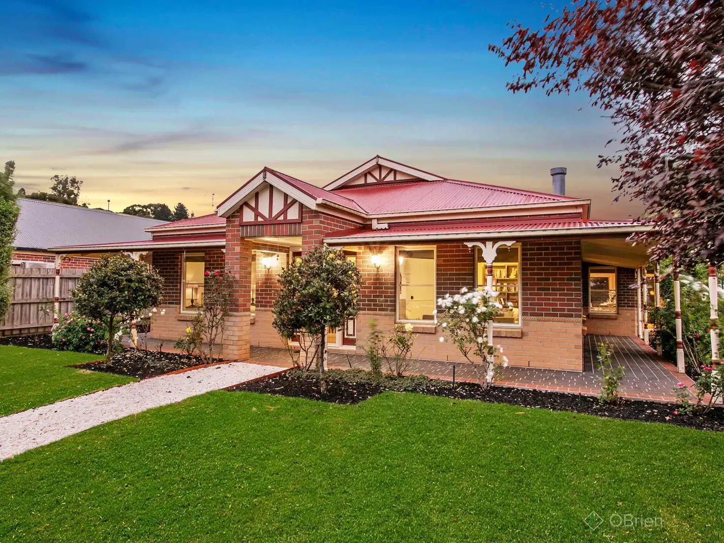 Main view of Homely house listing, 2 Sorrento Avenue, Berwick VIC 3806