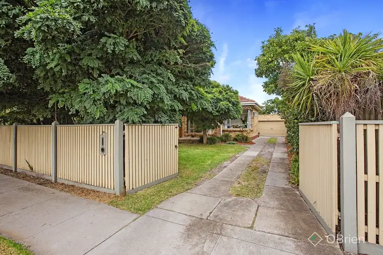 Main view of Homely house listing, 10 Alleyne Avenue, Bonbeach VIC 3196